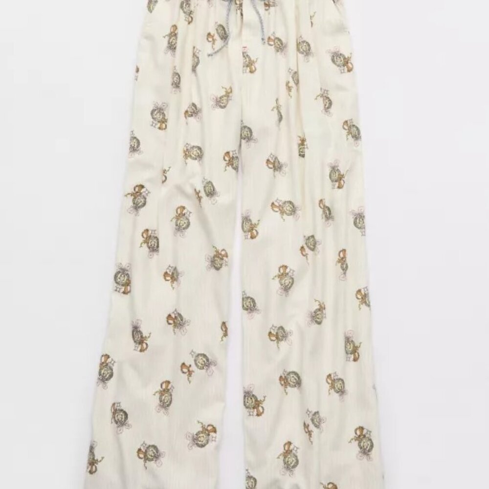 NWT Aerie Cindy Lou Flannel Trouser Pajama – Limited Holiday Collection
